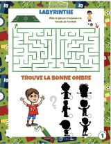 Cahier d'activités Football livre de jeux foot pour enfants de 5 à 8 ans en couleur | + 65 jeux et activités ludiques  mots mêlés, labyrinthes - 40 pages Format A4
