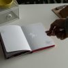 Carnet de Notes A5 Pointillé One Piece avec Stylo Lumineux - Idéal pour Journaling et Organisation
