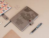 Carnet de Notes A5 Jurassic Park avec Stylo Inclus - Design Pointillé, Couverture Rigide et Fermeture Magnétique
