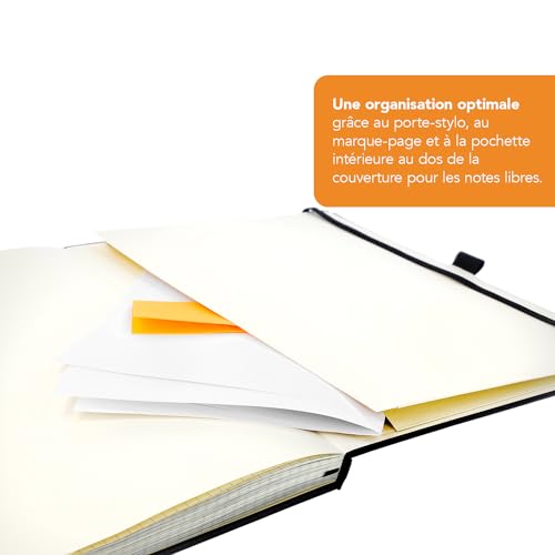 Westcott Carnet de Notes DIN A4 Quadrillé – 192 Pages, Couverture Rigide, Poche Intérieure, Marque-Page et Porte-Stylo
