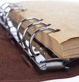 Carnet en Cuir Vintage Marron pour Voyage et Journal Intime - Idéal pour Hommes et Femmes